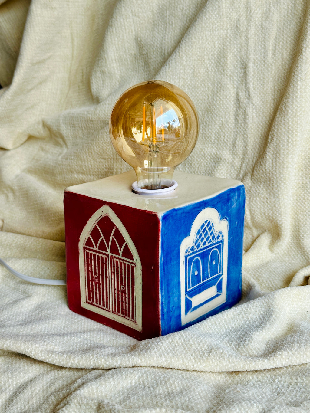 Fontainhas Lamp